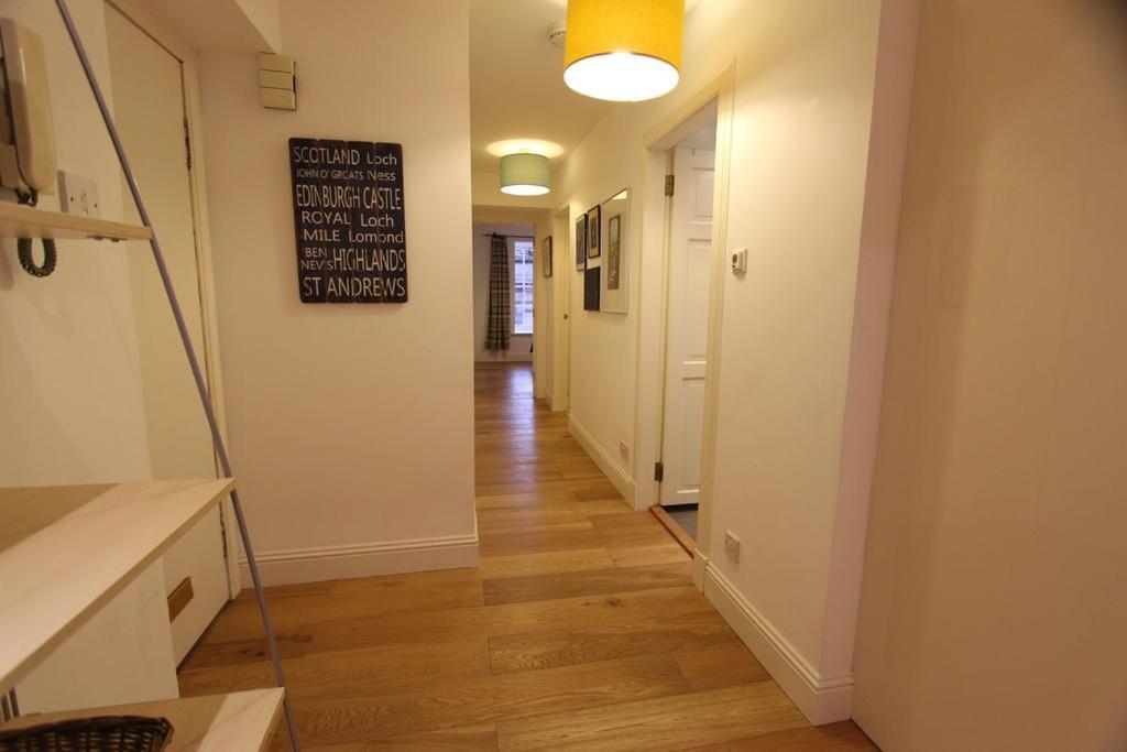 3 New Assembly Close - Royal Mile Единбург Екстер'єр фото